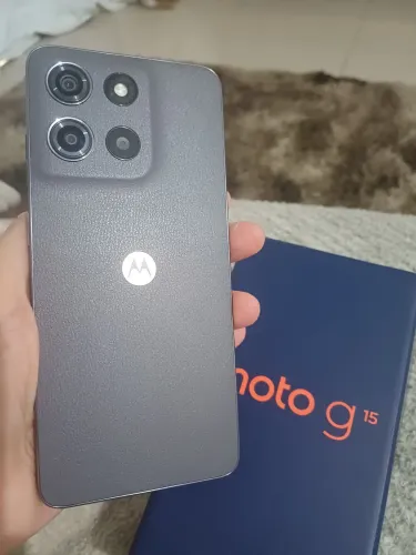 Celular com 3 meses de uso