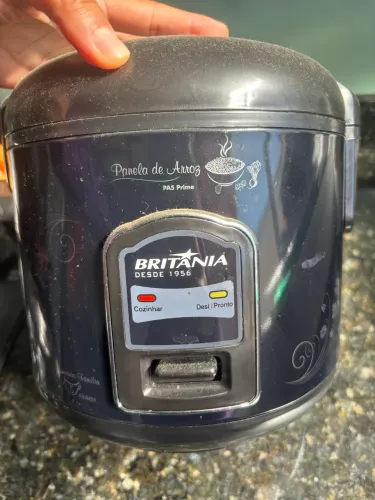 Panela de arroz elétrica Britânia