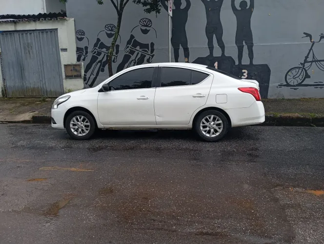 Nissan Versa SV 1.6 16V Flexstart 4P Mec. 2018