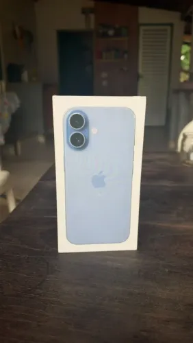 iPhone 17