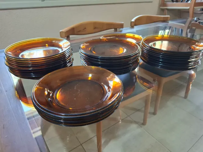 Duralex Marron (âmbar) antigo várias peças