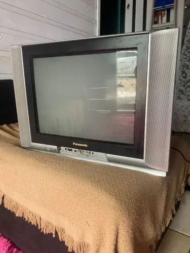 TV de tubo Panasonic Funcionando Normalmente 150,00