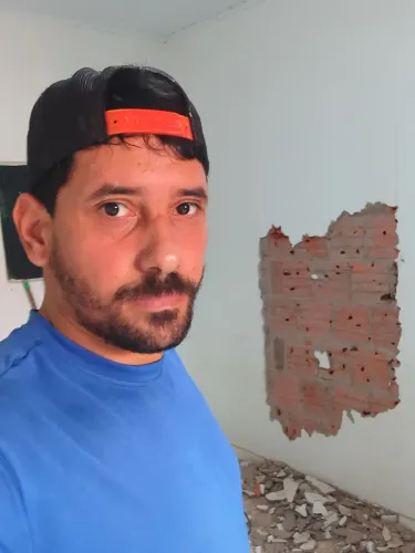 Pedreiro Disponível 