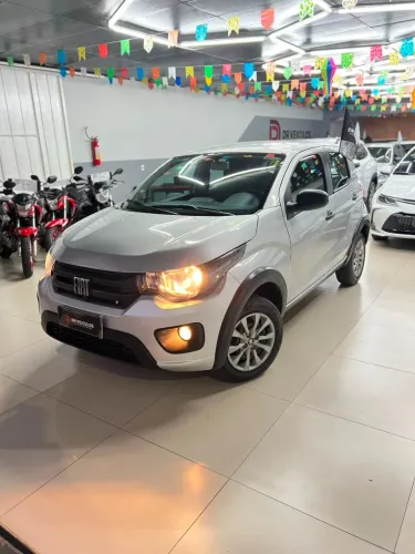 Fiat Mobi Like 1.0 Fire Flex 5P. 2024