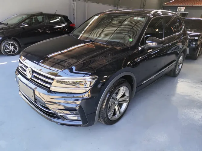 Volkswagen Tiguan Allspac R-line 350 TSI 2.0 4X4 2020