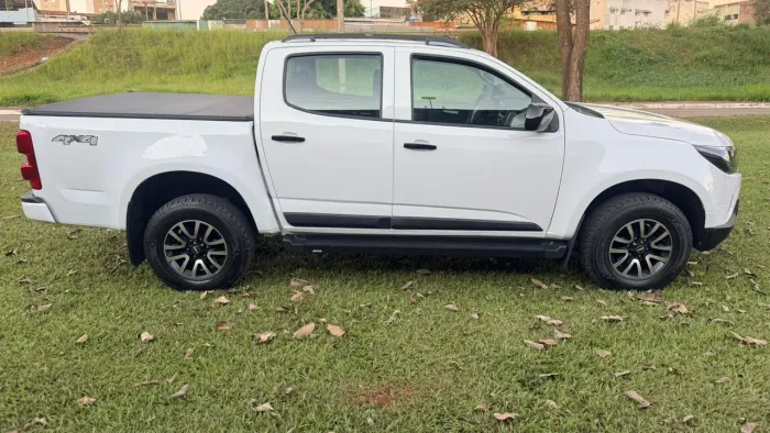 Chevrolet S10 Pick-up LS 2.8 TDI 4X4 CD Dies. Mec. 2021