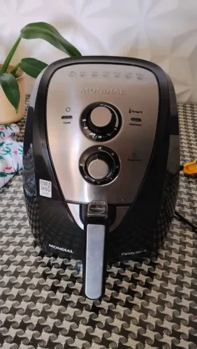 Vendo air frayr novas caixa nunca usada