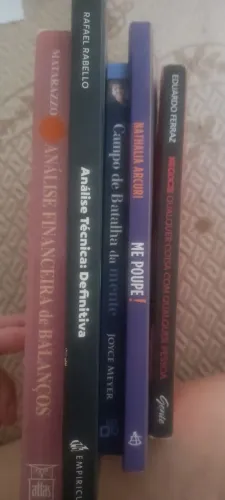 Doa-se 05 livros