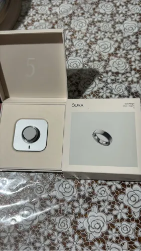 Oura Ring 5 Silver - Tamanho 11 - Novo | Nunca Ativado