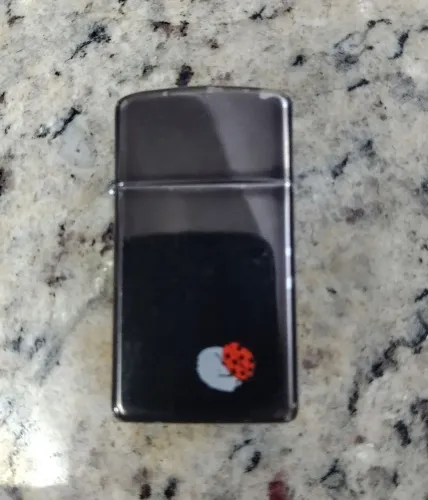 Isqueiro Zippo. Antigo