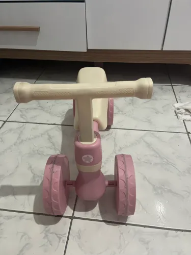 Bicicleta de equilíbrio