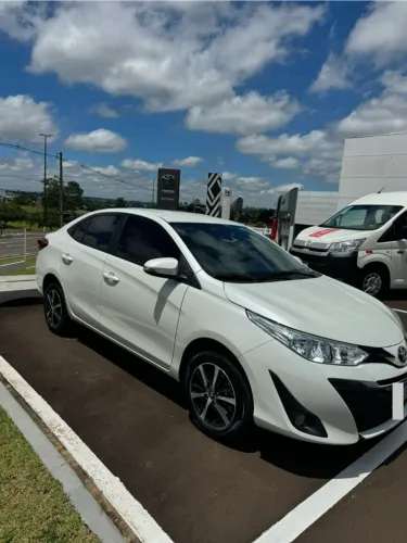 Toyota Yaris XL Sedan 1.5 Flex 16V 4P Aut. 2020
