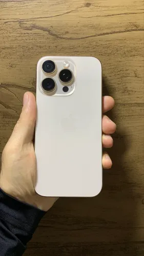 Iphone 16 Pro, 256GB - Impecável