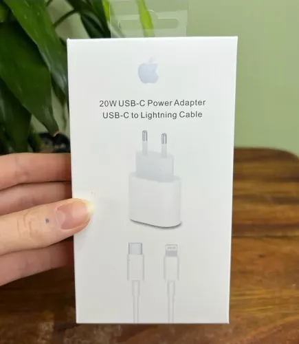 Carregador IPHONE NOVO 20W