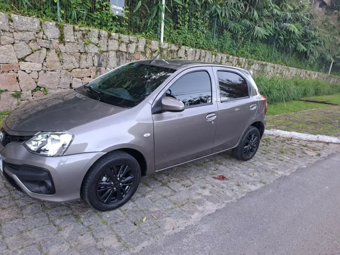 Toyota Etios X 1.3 Flex 16V 5P Aut. 2018