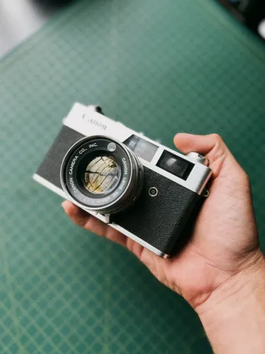 Canon Canonet QL17 ? Câmera Analógica 35mm Rangefinder | LINDA