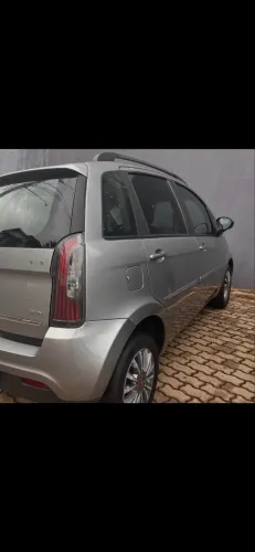 Fiat Idea Essence 1.6 Flex 16V 5P 2014