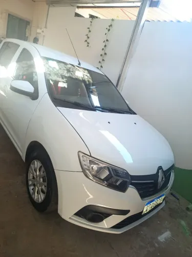 Renault Sandero Zen Flex 1.0 12V 5P Mec. 2020