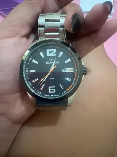 Relógio techno