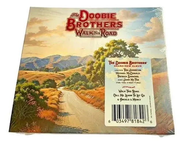 CD THE DOOBIE BROTHERS - WALK THIS ROAD - ORIGINAL - IMPORTADO - LACRADO 