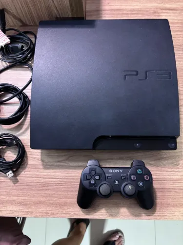 PlayStation 3 Slim 160GB + Controle Original + 2 Jogos
