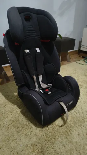 Cadeirinha de carro infantil