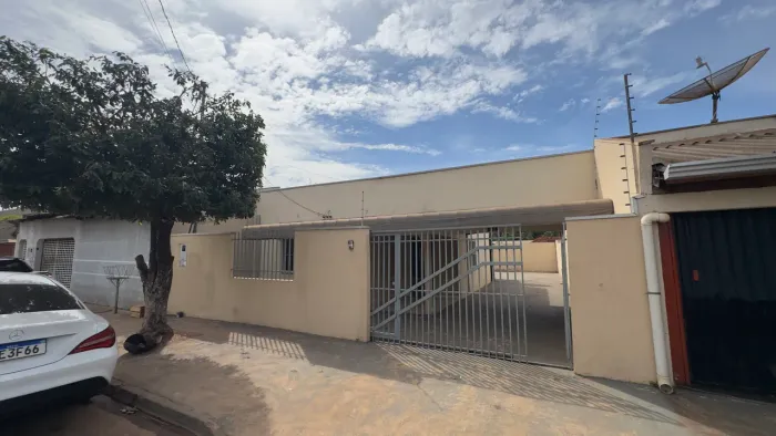 Aluga se casa