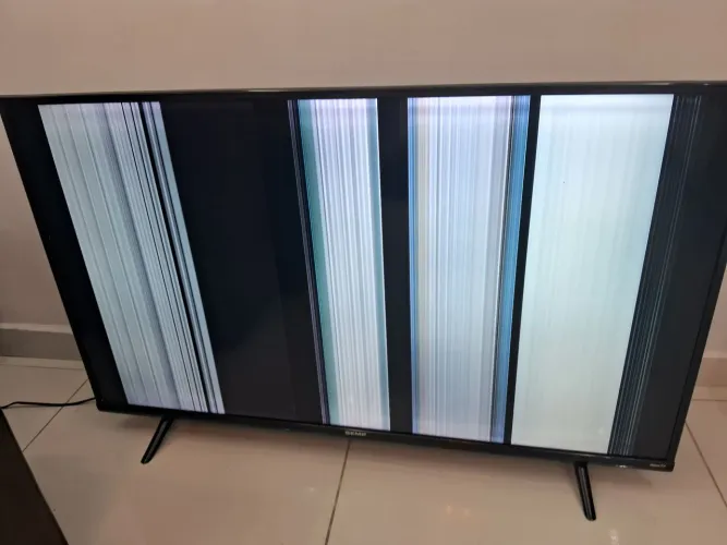 Tv sem Roku 43 leia o anuncio
