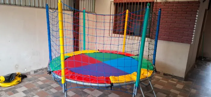 Cama Elástica - pula pula