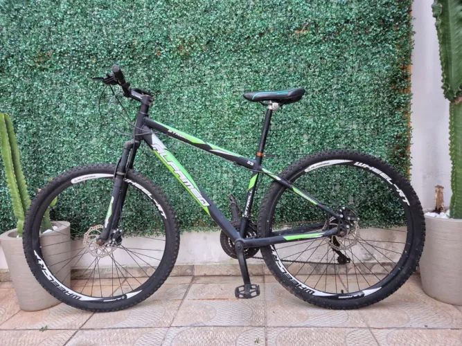Bicicleta Alfameq Aro 29 tamanho 17?