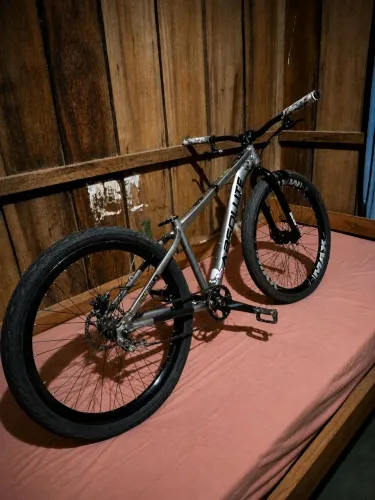 Bike absolute, 900 reias, tudo certinho