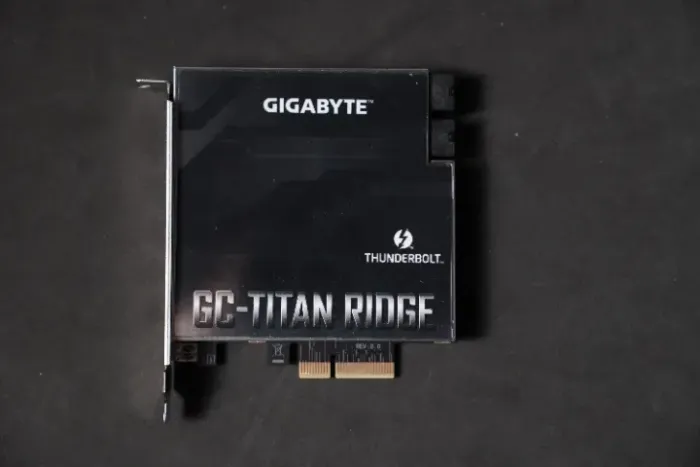 Adaptador Gigabyte Titan Ridge Rev 2.0 Pcie x4 Thunderbolt