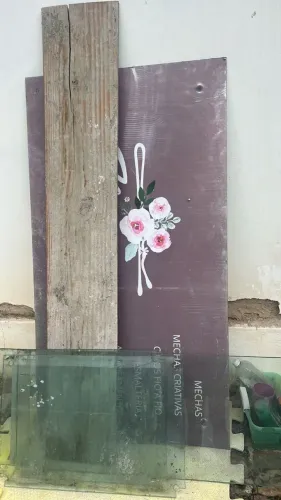 Placa de Vidro e Prateleiras de Vidro
