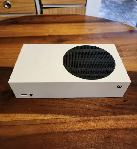 Xbox Series S + Controle Novo 8BitDo (Sem Drift!) | Pronto p/ GTA 6