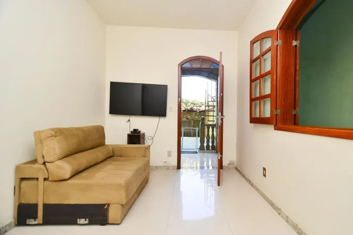 Casa à Venda - Santa Cruz, 7 Quartos, 193 m2
