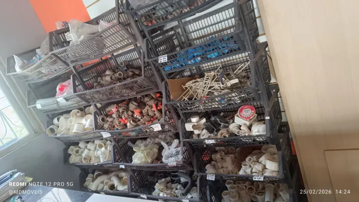 Vende-se material de material de construção. Tudo abaixo do preço