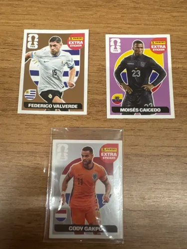 3 Figurinhas extra legend (Cody Gakpo,Federico Valverde, Moisés Caicedo)