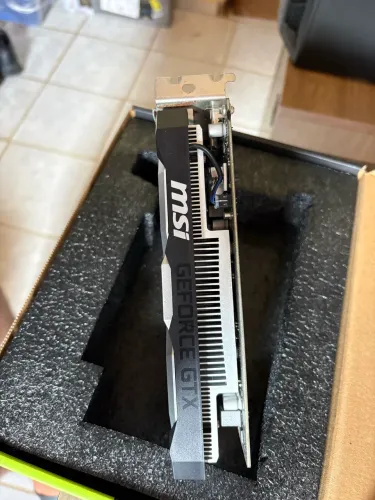 Placa de vídeo MSI GeForce GTX 1650