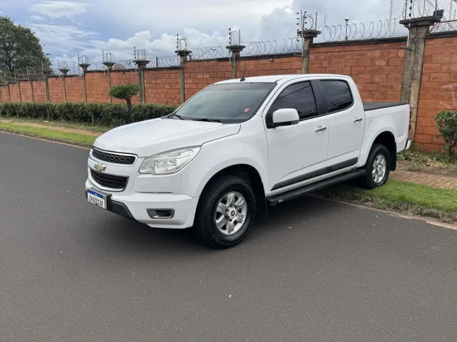 Chevrolet S10 Pick-up LT 2.4 F.power 4X2 CD 2013