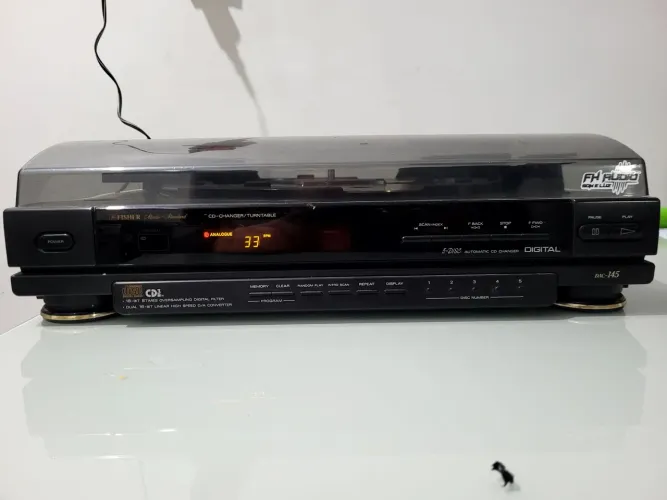 Toca discos e CD