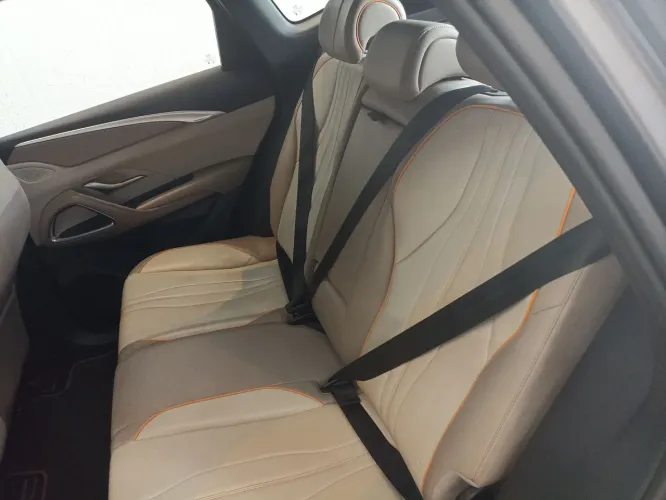 BYD Song Pro GL 1.5 16V Híbrido Aut. 2025