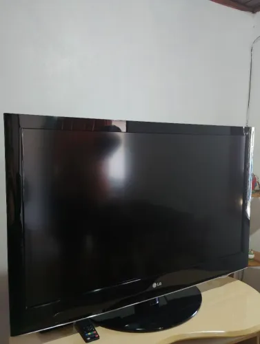 Televisão 42 Polegadas LG FULLHD 1080P INCLUINDO CABO DE FORÇA
