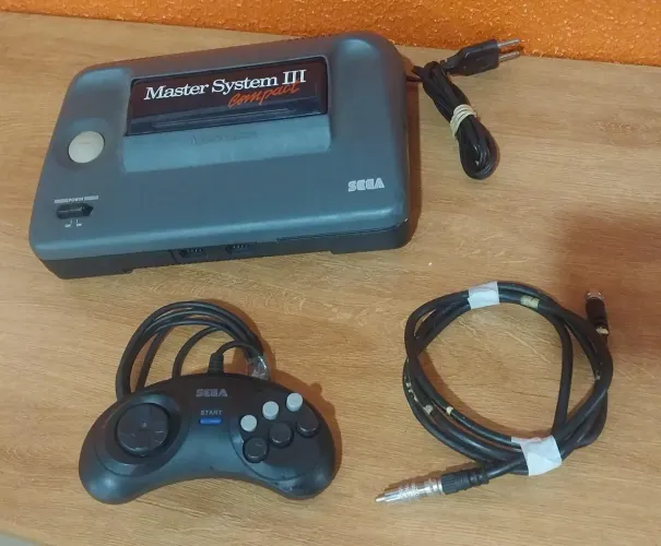 ? Master System 3 Compact Alex Kidd - R$ 320