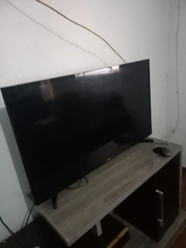 Vendo tv smart 42 polegadas 450 hoje