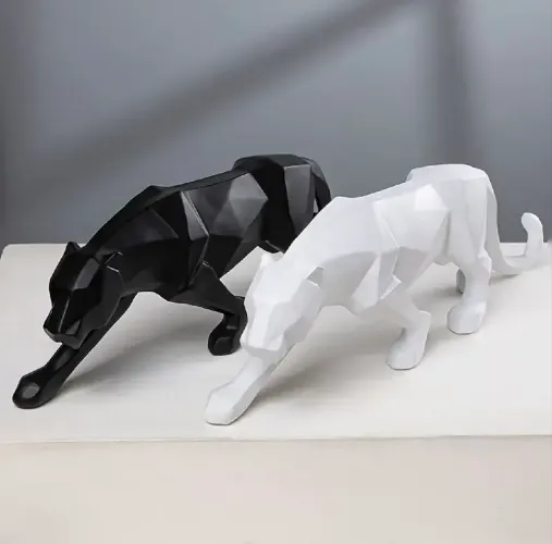 Estátua De Leopardo Moderna