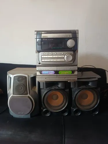3 caixas de som 