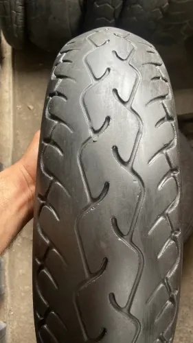 Pneu moto 150-80-16 pirelli