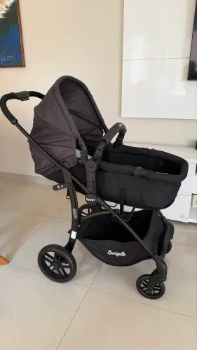 Carrinho de bebê burigotto moisés