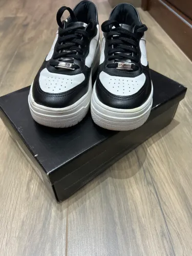 Tênis feminino Plataforma Satinato