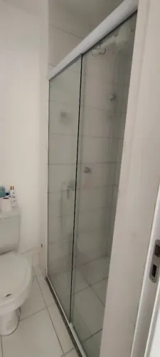 Box e espelho pra banheiro